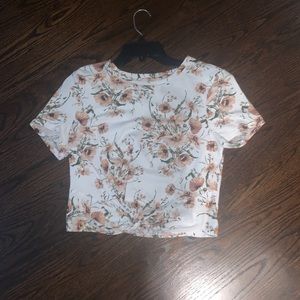 floral short sleeve top